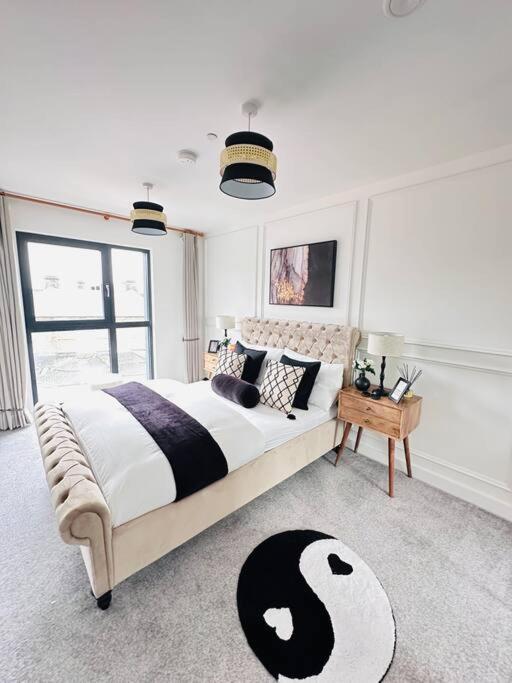 Central Derby Urban 2 Bedroom Flat - An Oasis Of Elegance! Free Parking And Wifi Suitable For Families And Professionals エクステリア 写真